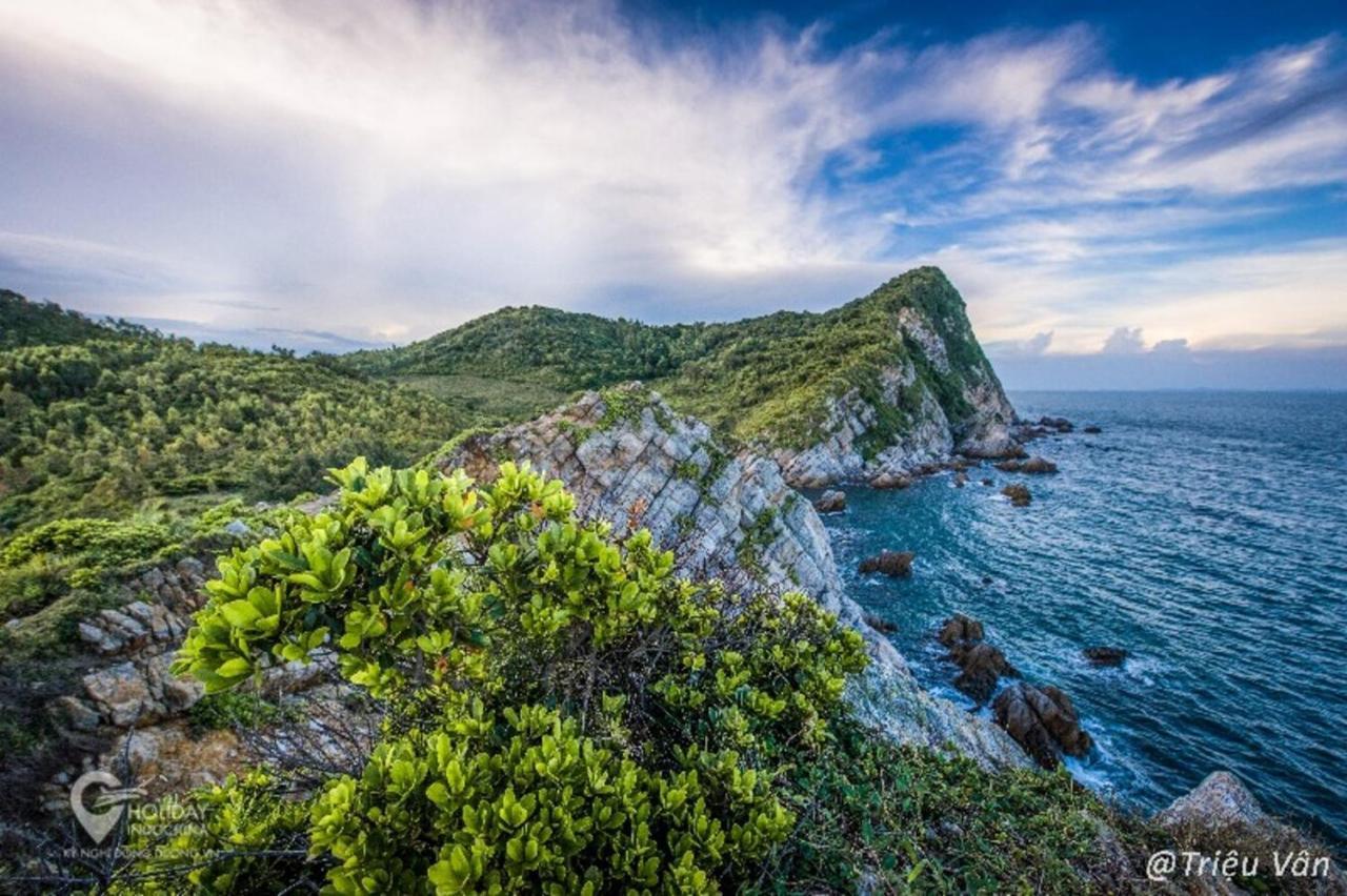 Bich Ngoc Hotel Quan Lan Lang Lieu Exteriör bild