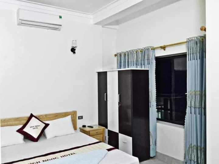 Bich Ngoc Hotel Quan Lan Lang Lieu Exteriör bild